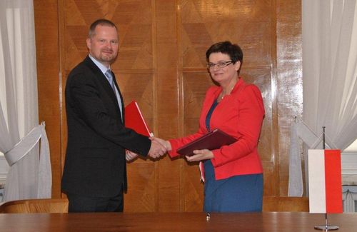 Ministr Petr Fiala při setkání s polskou ministryní Krystynou Szumilas.